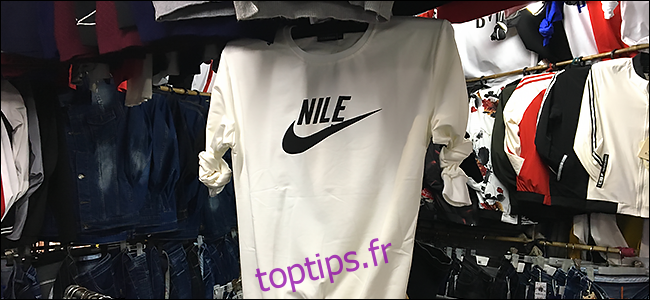 Une chemise Nike imitation. ça dit 