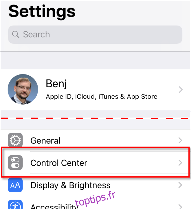 Sélectionnez Control Center dans Paramètres sur iOS