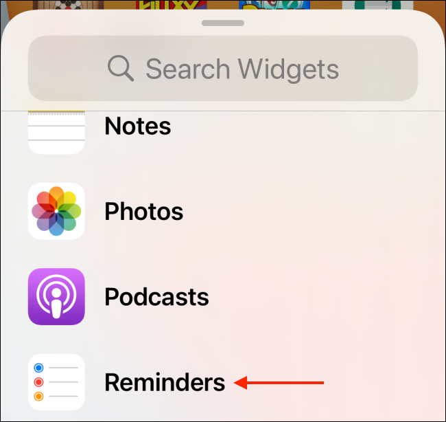 Appuyez sur une application dans la liste des widgets.