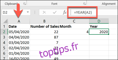 Les fonctions MONTH et YEAR, affichées dans une feuille de calcul Microsoft Excel