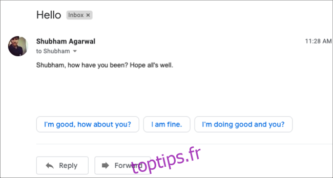 Trois réponses intelligentes générées automatiquement dans un e-mail dans Gmail. 
