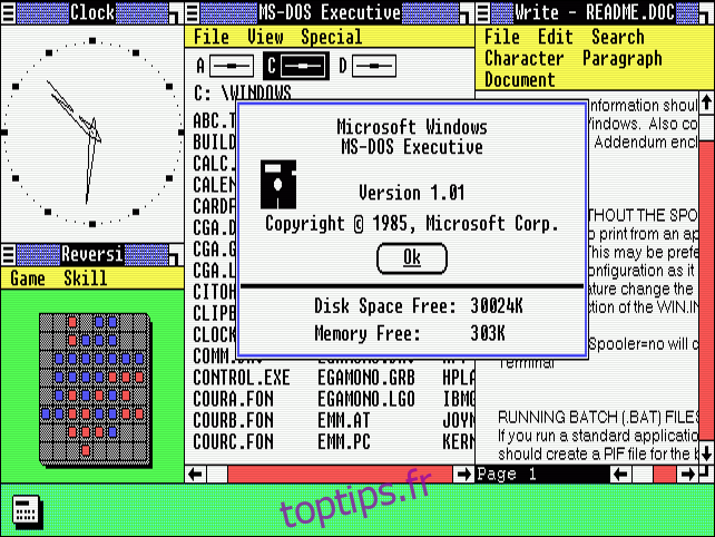 Le bureau Windows 1.0 avec de nombreuses applications en mosaïque s'ouvre.