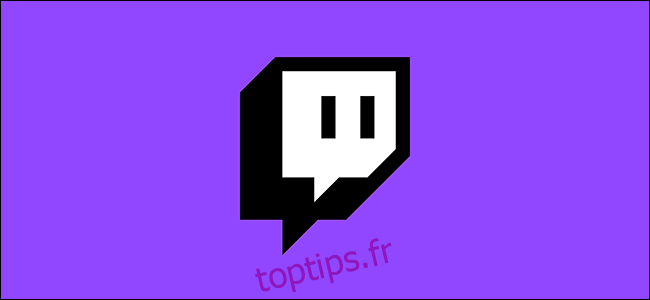 Le logo Twitch sur fond violet.