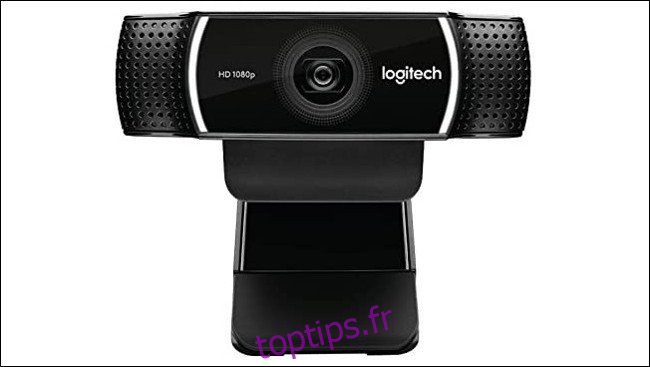 Une webcam HD à clip Logitech.
