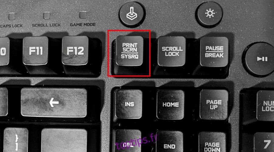 Un clavier affiche la touche d'impression de l'écran